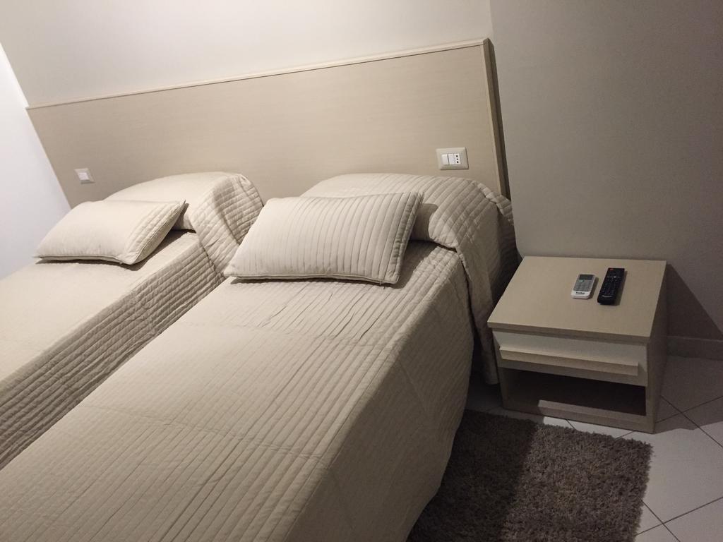 Appartamento 403 Messina Rum bild